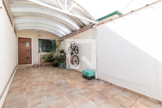 Garagem de casa à venda com 3 quartos, 120m² em Jardim Lisboa, São Paulo