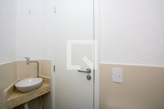 Lavabo de casa de condomínio à venda com 1 quarto, 72m² em Campestre, Santo André