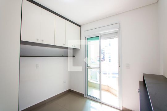 Suíte de casa de condomínio à venda com 1 quarto, 72m² em Campestre, Santo André