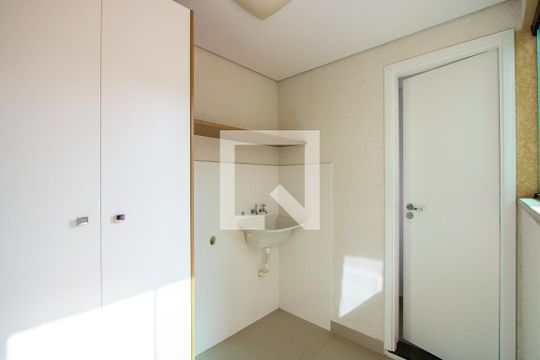 Área de serviço de casa de condomínio para alugar com 1 quarto, 72m² em Campestre, Santo André