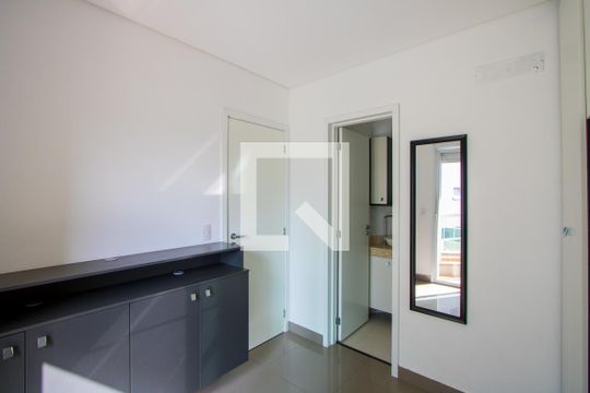 Suíte de casa de condomínio à venda com 1 quarto, 72m² em Campestre, Santo André