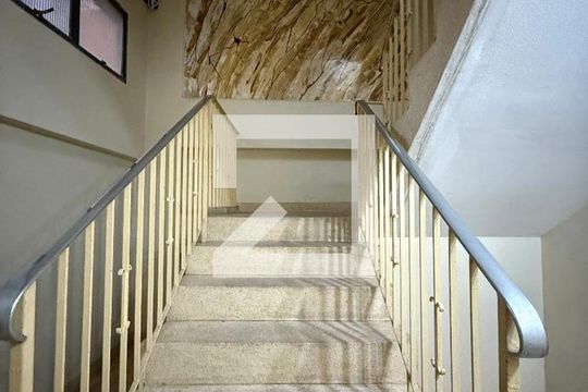 Area Comum - Escada de apartamento à venda com 2 quartos, 74m² em Vila Galvão, Guarulhos