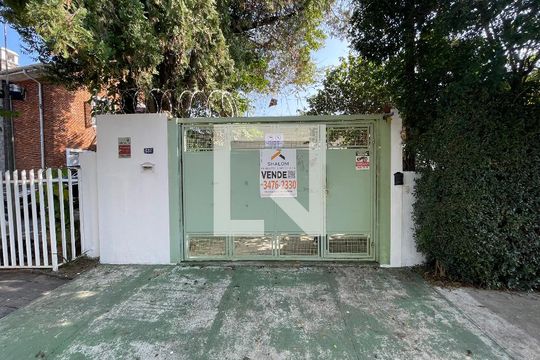 Fachada de casa à venda com 4 quartos, 199m² em Butantã, São Paulo