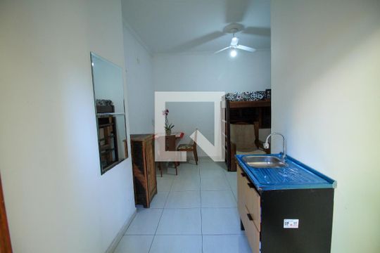 Cozinha de kitnet/studio para alugar com 1 quarto, 30m² em Mooca, São Paulo