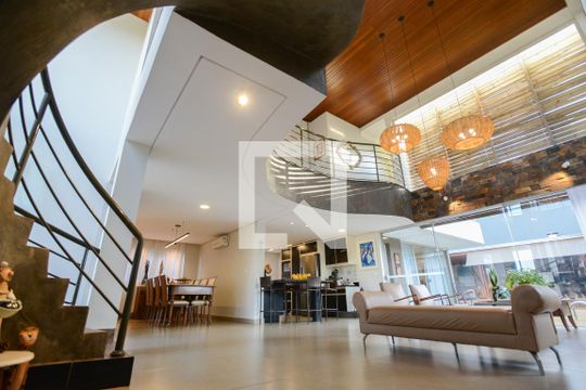 Casa de Condomínio para alugar com 5 quartos, 350m² em , Ribeirão Preto