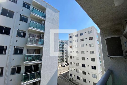 Varanda - Sala de apartamento à venda com 2 quartos, 47m² em Pechincha, Rio de Janeiro