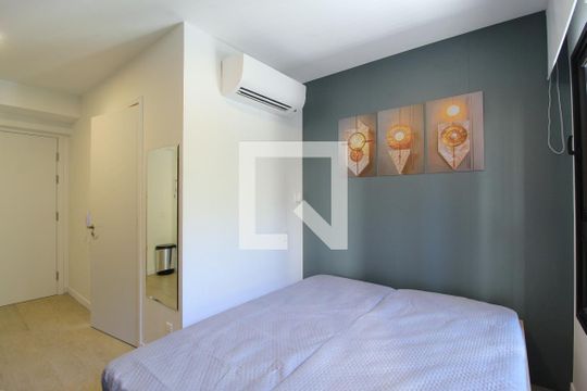 Studio de kitnet/studio para alugar com 1 quarto, 20m² em Indianópolis, São Paulo