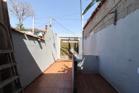 Área de Serviço de casa para alugar com 2 quartos, 850m² em Parque Ribeirao Preto, Ribeirão Preto