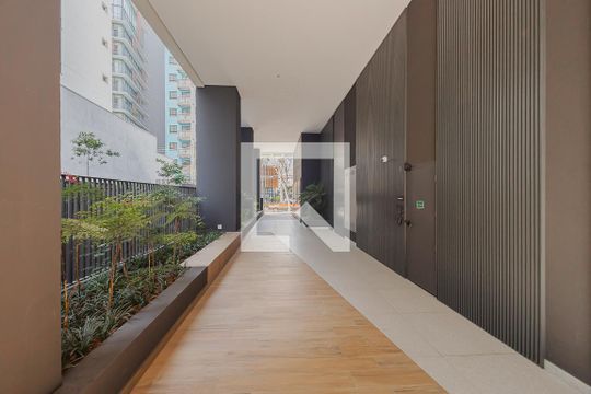 Entrada de kitnet/studio para alugar com 1 quarto, 26m² em Sumarezinho, São Paulo