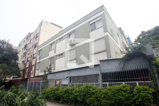 Fachada de apartamento à venda com 2 quartos, 63m² em Santana, Porto Alegre