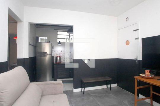 Sala de apartamento à venda com 2 quartos, 63m² em Santana, Porto Alegre