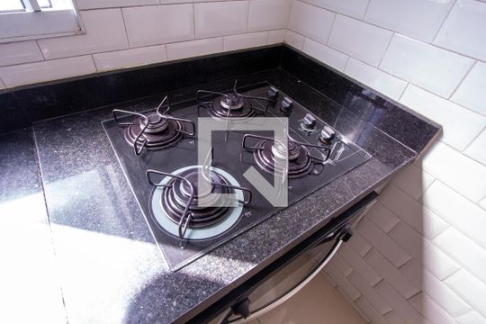 Cozinha de apartamento para alugar com 2 quartos, 56m² em Vila Lage, São Gonçalo