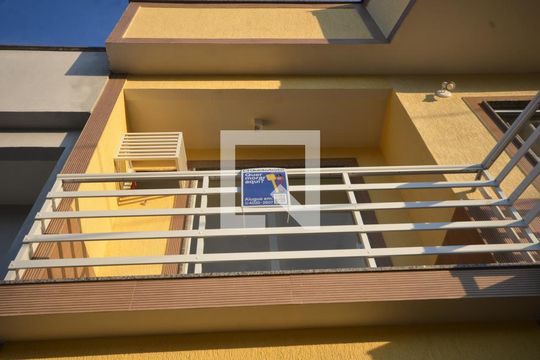 Placa instalada de apartamento para alugar com 2 quartos, 60m² em Campo Grande, Rio de Janeiro