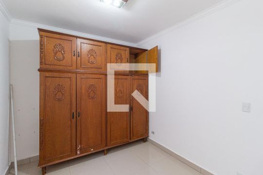 Quarto 1 de casa para alugar com 3 quartos, 150m² em Pestana, Osasco