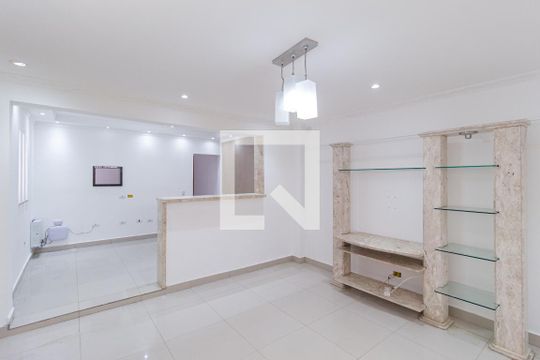 Casa para alugar com 3 quartos, 150m² em Pestana, Osasco