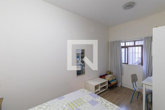 Quarto 1 de casa para alugar com 4 quartos, 465m² em Parque Boturussu, São Paulo