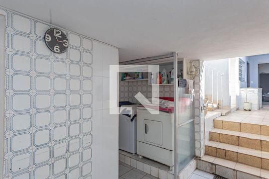 Área de Serviço de casa para alugar com 3 quartos, 200m² em Vila Gumercindo, São Paulo