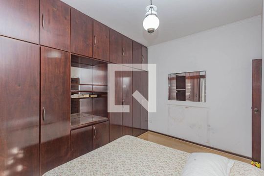 Quarto 1 de casa para alugar com 3 quartos, 200m² em Vila Gumercindo, São Paulo