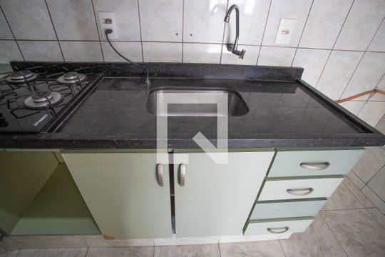Cozinha de apartamento para alugar com 2 quartos, 55m² em Conceição, Diadema