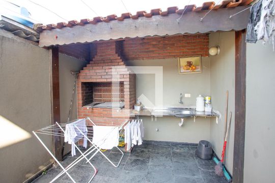 Área comum - Churrasqueira de apartamento para alugar com 2 quartos, 55m² em Conceição, Diadema