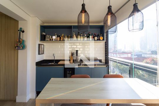 Varanda de apartamento à venda com 2 quartos, 70m² em Chácara Santo Antônio (zona Sul), São Paulo