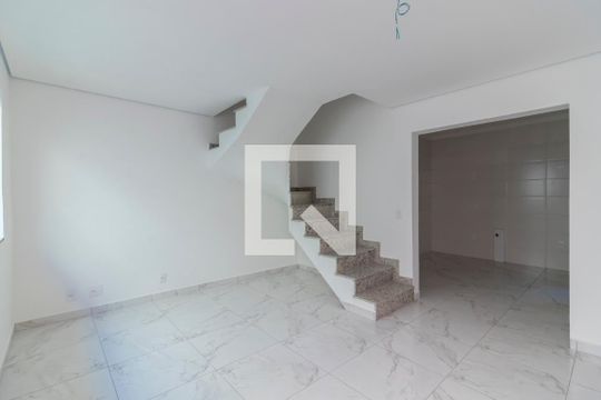 Sala de casa de condomínio à venda com 3 quartos, 124m² em Jardim Santa Ines, São Paulo