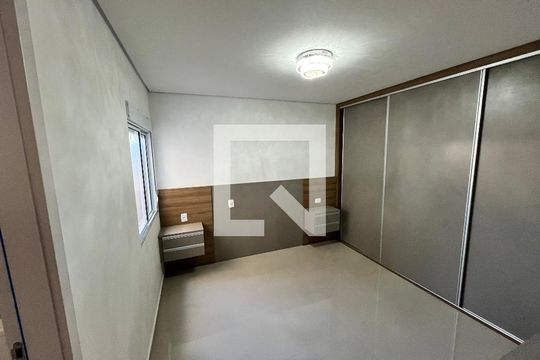 Suíte de casa de condomínio à venda com 3 quartos, 124m² em Jardim Santa Ines, São Paulo