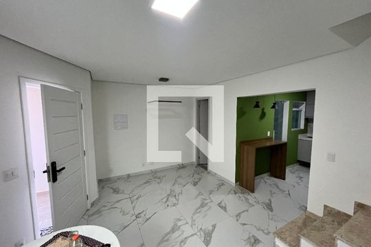Sala de casa de condomínio à venda com 3 quartos, 124m² em Jardim Santa Ines, São Paulo