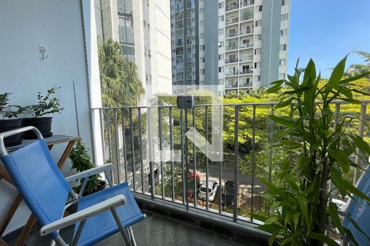 Varanda de apartamento à venda com 3 quartos, 70m² em Jardim Jussara, São Paulo