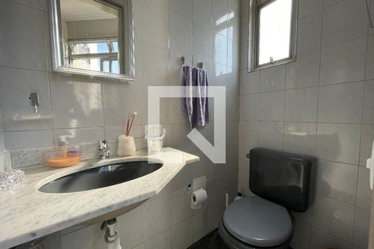 Lavabo de apartamento à venda com 3 quartos, 70m² em Jardim Jussara, São Paulo
