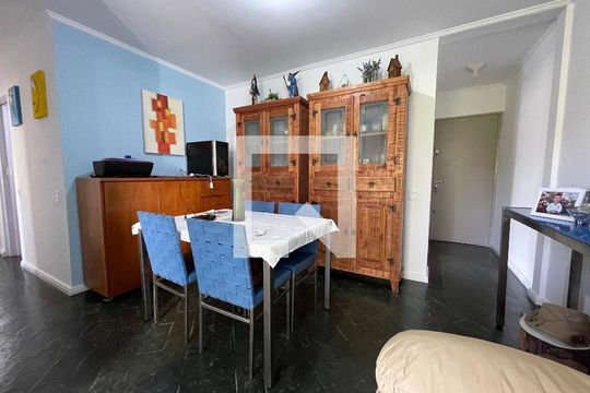 Sala de apartamento à venda com 3 quartos, 70m² em Jardim Jussara, São Paulo