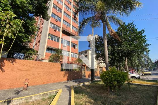 Fachada de apartamento à venda com 2 quartos, 60m² em Cachambi, Rio de Janeiro