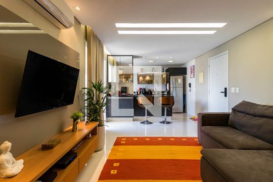Sala de apartamento à venda com 2 quartos, 70m² em Panamby, São Paulo