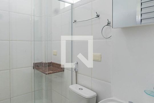 Banheiro da Kitnet 3 de apartamento à venda com 5 quartos, 350m² em Bosque da Saúde, São Paulo