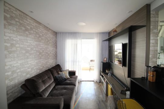 Sala de apartamento para alugar com 3 quartos, 80m² em Vila Ester (zona Norte), São Paulo