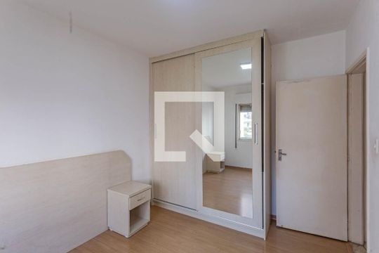 Quarto 1 de apartamento para alugar com 2 quartos, 65m² em Cambuci, São Paulo