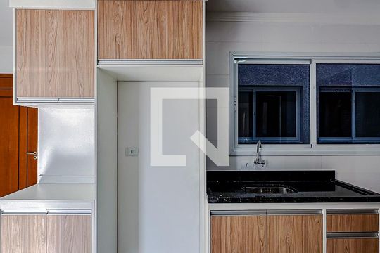 Cozinha de apartamento para alugar com 2 quartos, 60m² em Vila Prudente, São Paulo