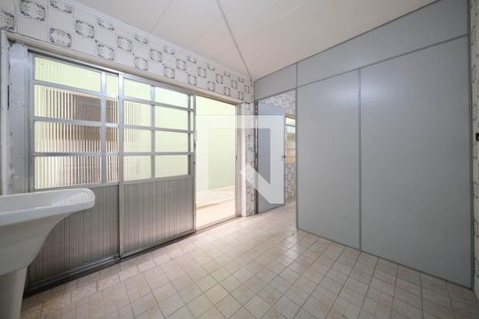 Área de Serviço de casa à venda com 2 quartos, 250m² em Vila Buenos Aires, São Paulo