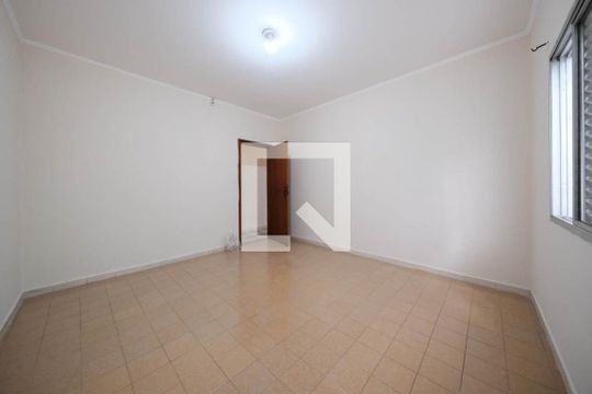 Quarto 2 de casa à venda com 2 quartos, 250m² em Vila Buenos Aires, São Paulo