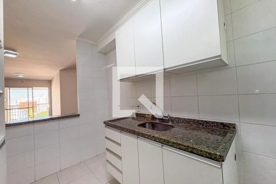 Cozinha de apartamento para alugar com 3 quartos, 82m² em Baeta Neves, São Bernardo do Campo