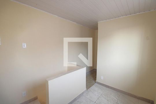 Suíte de casa para alugar com 1 quarto, 45m² em Cascadura, Rio de Janeiro