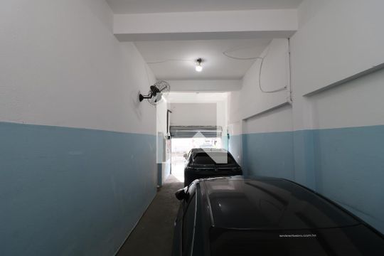 Garagem de casa à venda com 4 quartos, 688m² em Vila Formosa, São Paulo