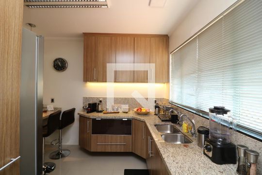 Cozinha de casa à venda com 4 quartos, 688m² em Vila Formosa, São Paulo