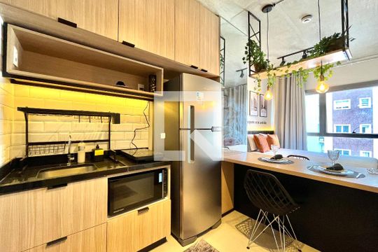 Cozinha de kitnet/studio para alugar com 1 quarto, 27m² em Vila Clementino, São Paulo