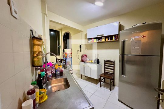 Cozinha de apartamento para alugar com 2 quartos, 75m² em Centro, Rio de Janeiro