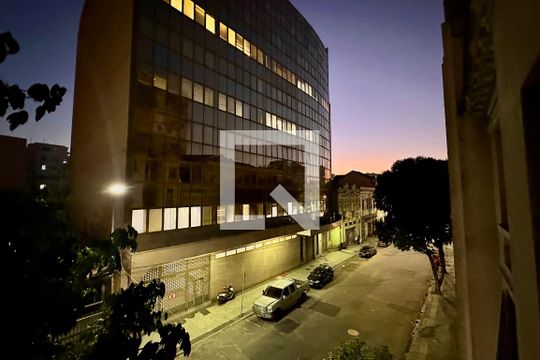 Vista de apartamento para alugar com 2 quartos, 75m² em Centro, Rio de Janeiro