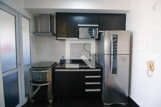 Cozinha de apartamento para alugar com 1 quarto, 86m² em Morumbi, São Paulo