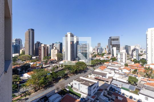 Vista de kitnet/studio para alugar com 1 quarto, 28m² em Pinheiros, São Paulo