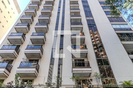 Fachada de apartamento à venda com 4 quartos, 420m² em Higienópolis, São Paulo