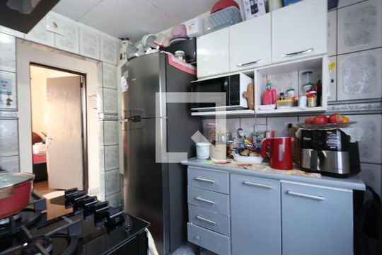 Cozinha de apartamento à venda com 2 quartos, 50m² em Fazenda da Juta, São Paulo